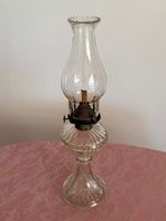Petrollampe, Glas und Messing