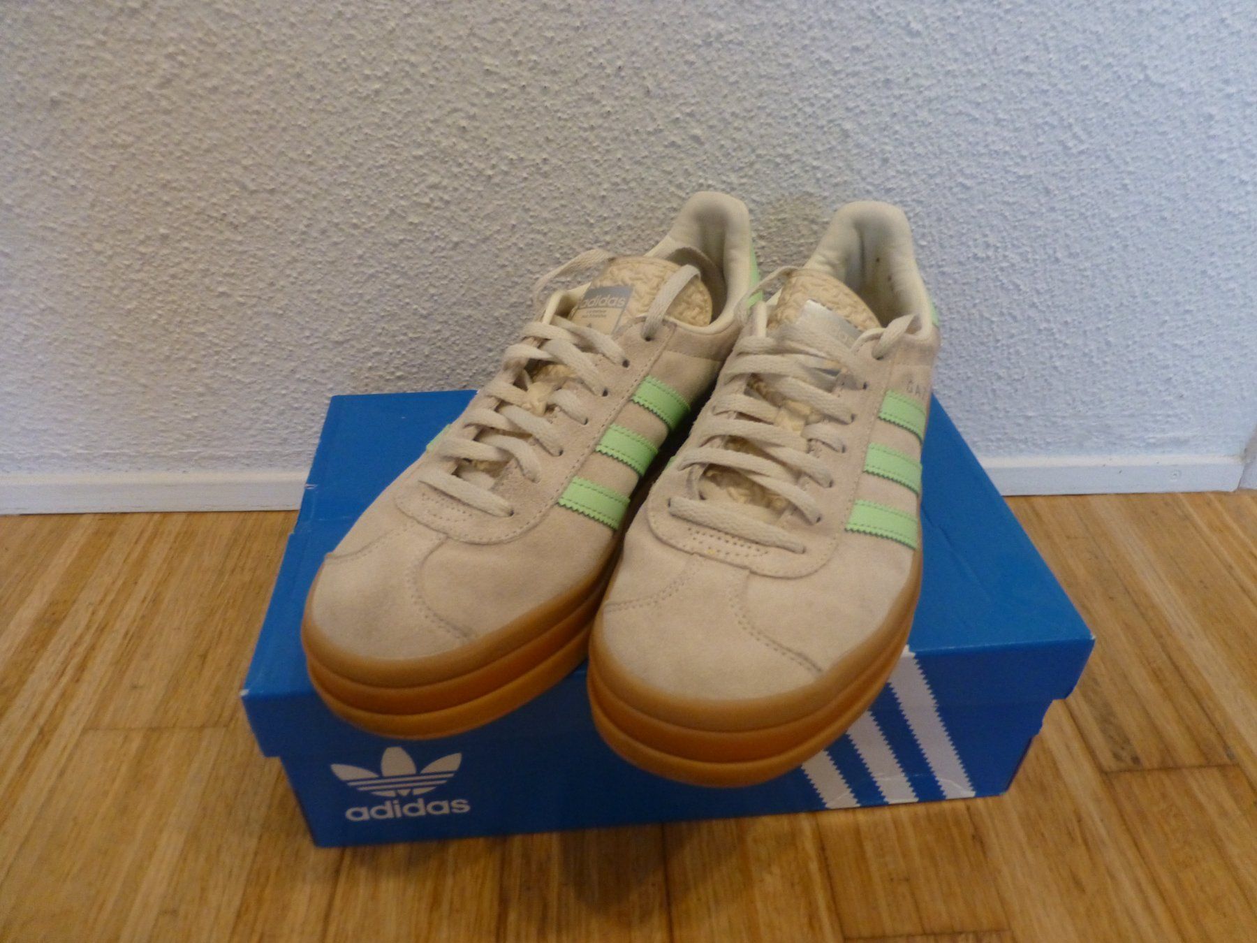Adidas Scarpe da donna: Adidas Gazelle Bold 40 – Usato da Zürich venduto da Betula11 1
