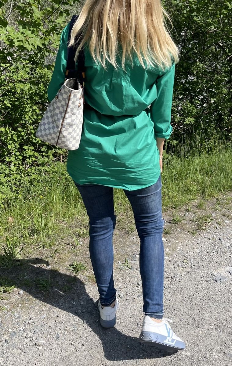 Camicie: Camicia verde smeraldo lunga,tg M/L-chic e elegante – Nuovo (secondo la descrizione) da Gordevio venduto da LanaZimm 3