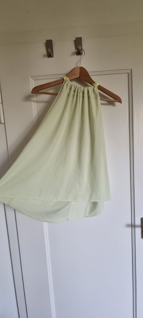 Tops: Grüner Neckholder – D'occasion à Zürich par pgpgpgpg 2