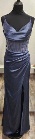 Graublau kleid