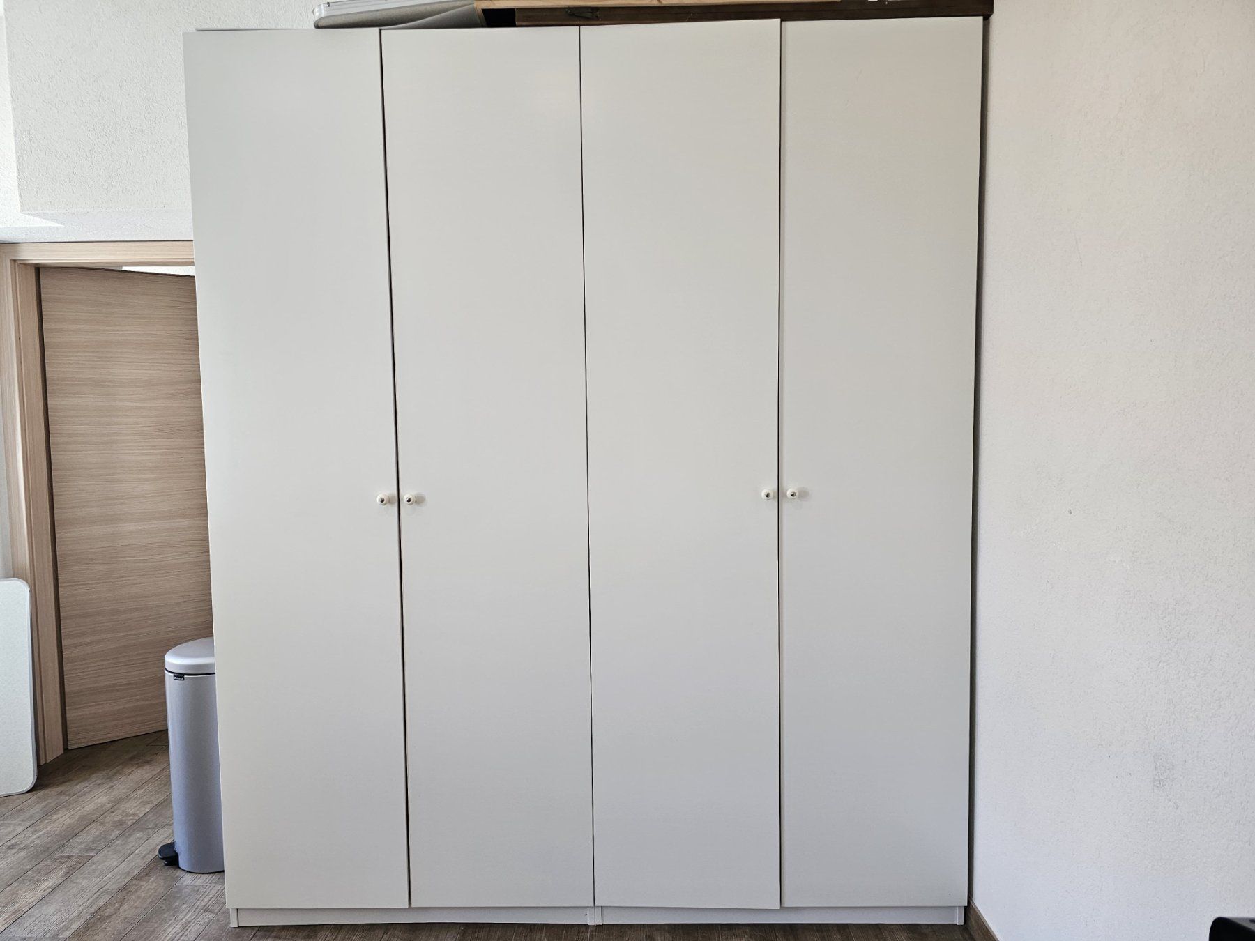 Ikea Armadi: Armoire blanche 4 portes, meuble de rangement modulable e... – Usato da St-imier venduto da chr_7zhj