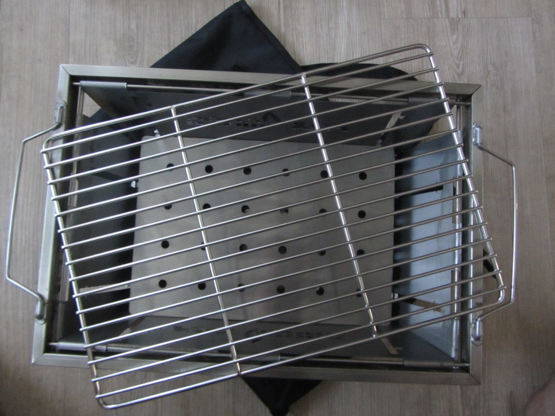 Grills: Klapp Grill Fox Cookware Klappbare BBQ – Gebraucht aus Malters von moc_z8d9 4