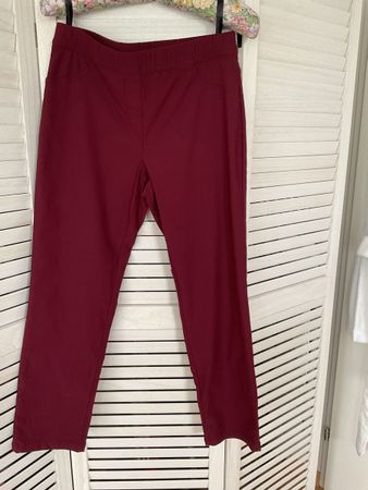 Damen Stoffhose bordeaux elastischer Bund guter Zustand