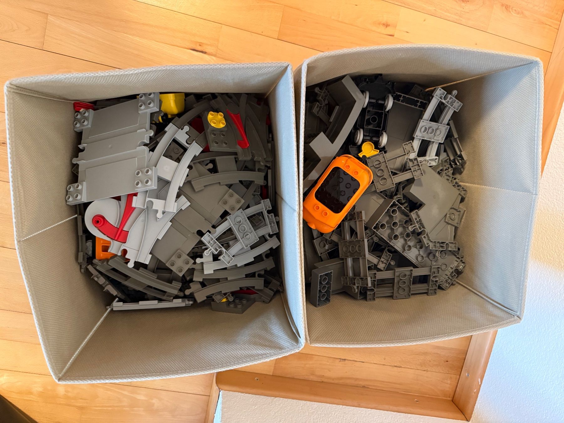 Lego Spielzeuge: Dublo Schienen – Gebraucht aus Marthalen von cigila