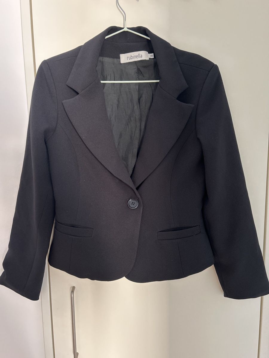 Giacche: Kurzer Blazer schwarz – Usato da Winterthur venduto da turmalina15