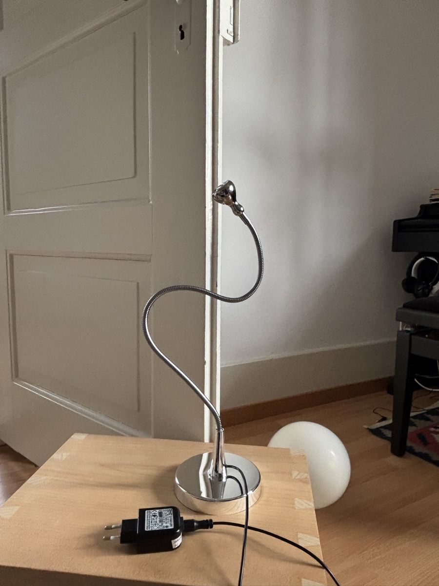 Lampen: LED Desk Lamp Chrome Flexible Arm  – Gebraucht aus Bern von wisemagpie 2