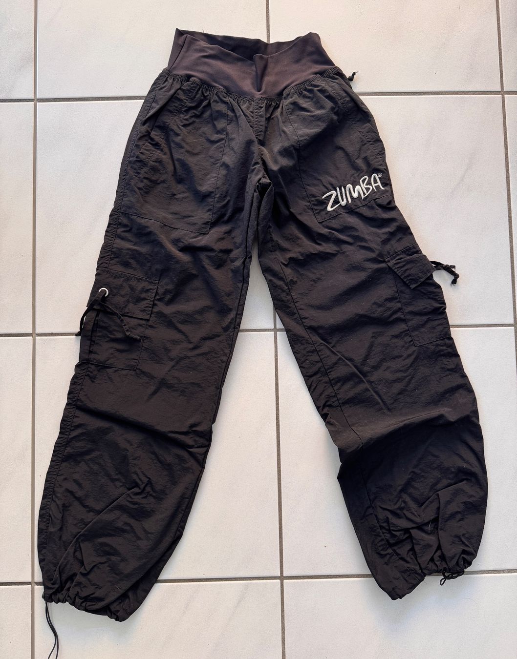 Hosen: schwarze ZUMBA Hose - Grösse S – Gebraucht aus Arbon von drs64