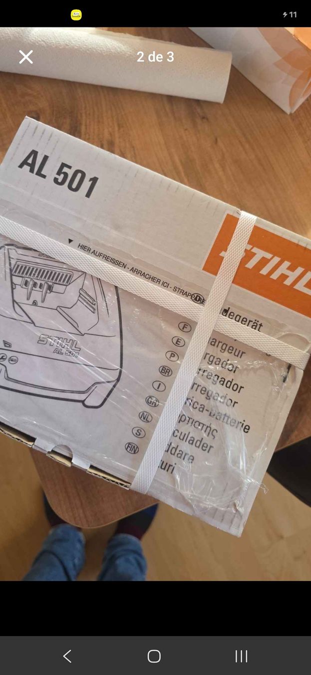 Stihl Caricatori & Batterie: sthil 2akkus und Ladegerät – Nuovo e nell'imballaggio originale da Château d Oex venduto da Px2520