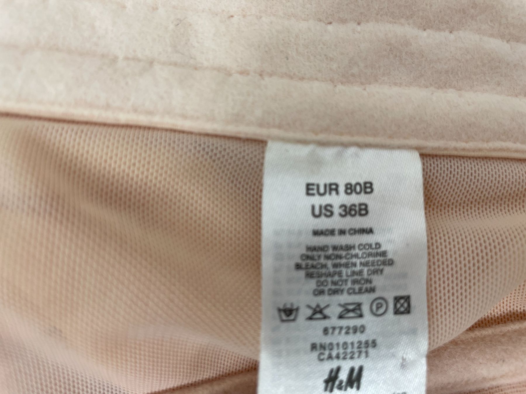 H&M Autres dessous: H&M Bustier 80B – D'occasion à Lausanne par PlusValue_Lausanne 4