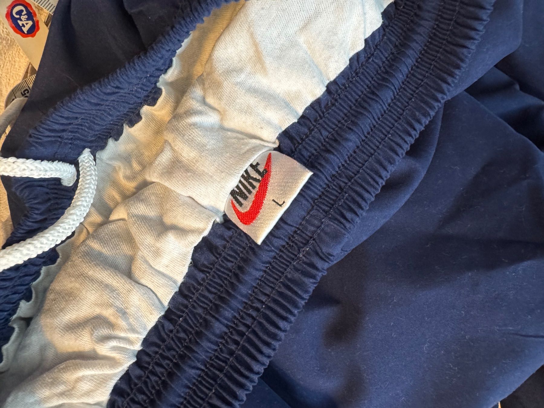 Nike Hosen: Nike Hose Trainerhose – Gebraucht aus Obfelden von cesarina10 6