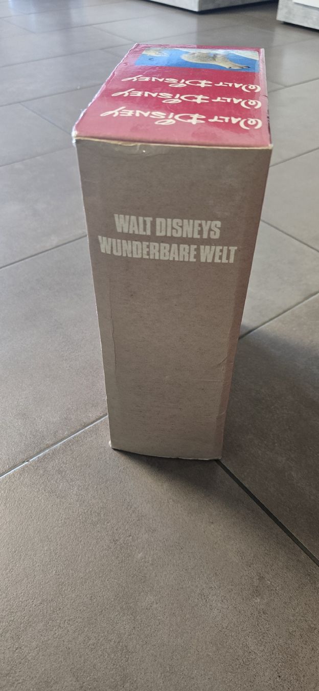 Libri: Walt Disney Wunderbare Welt Buchbox – Usato da Egerkingen venduto da bea_rxm7 2