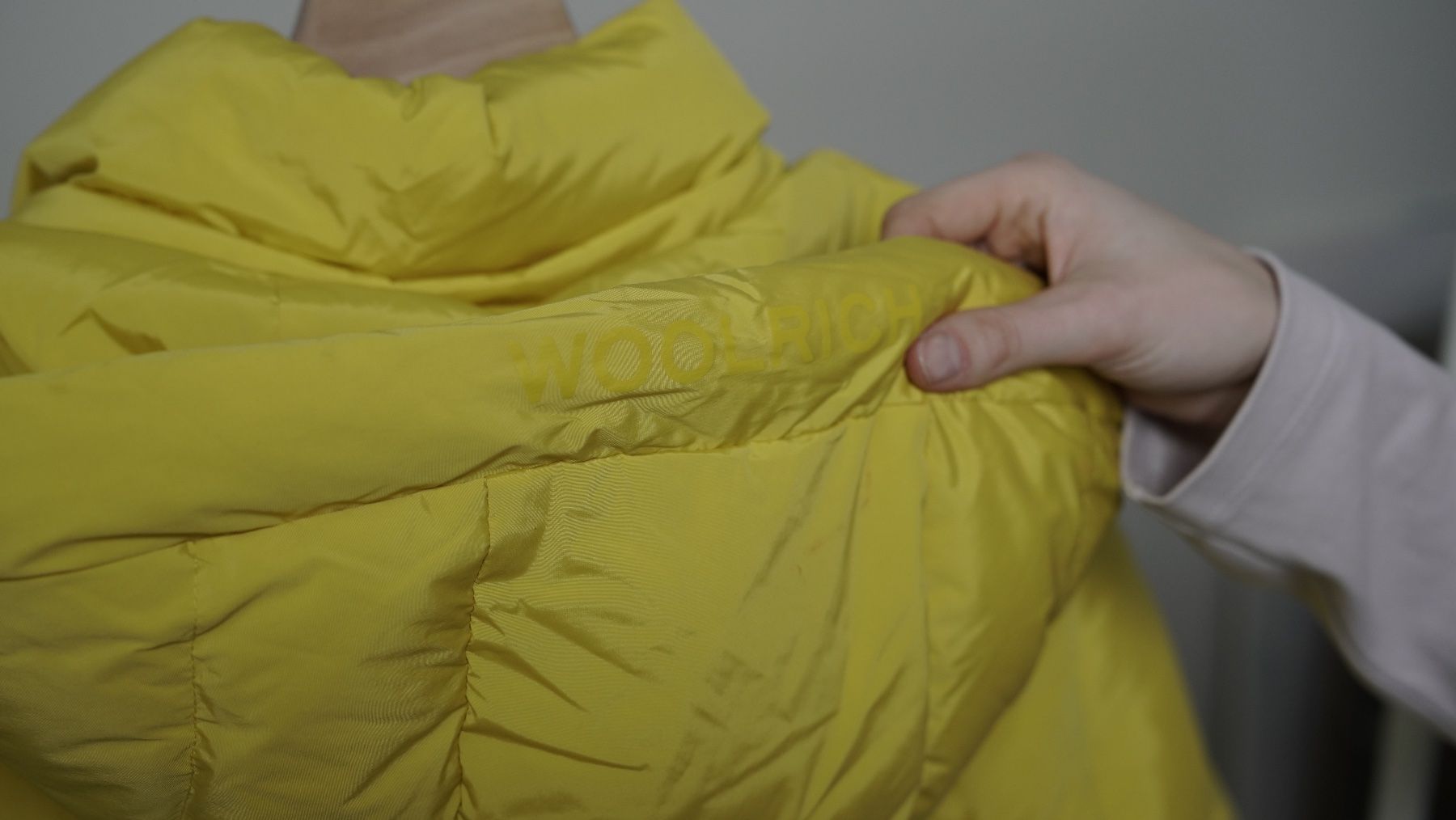 Woolrich Giacche: Woolrich Aurora Puffy Jacket Daunenjacke gelb – Nuovo (secondo la descrizione) da Zürich venduto da julia_vina 2