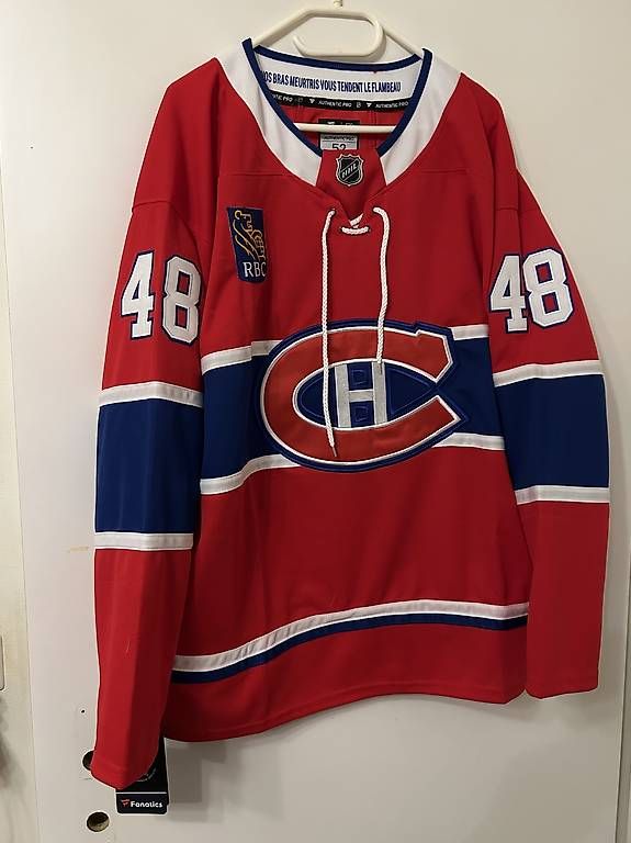 Leibchen & Hosen: Montreal Canadiens Jersey – Gebraucht aus Effretikon von PrimeTimeB