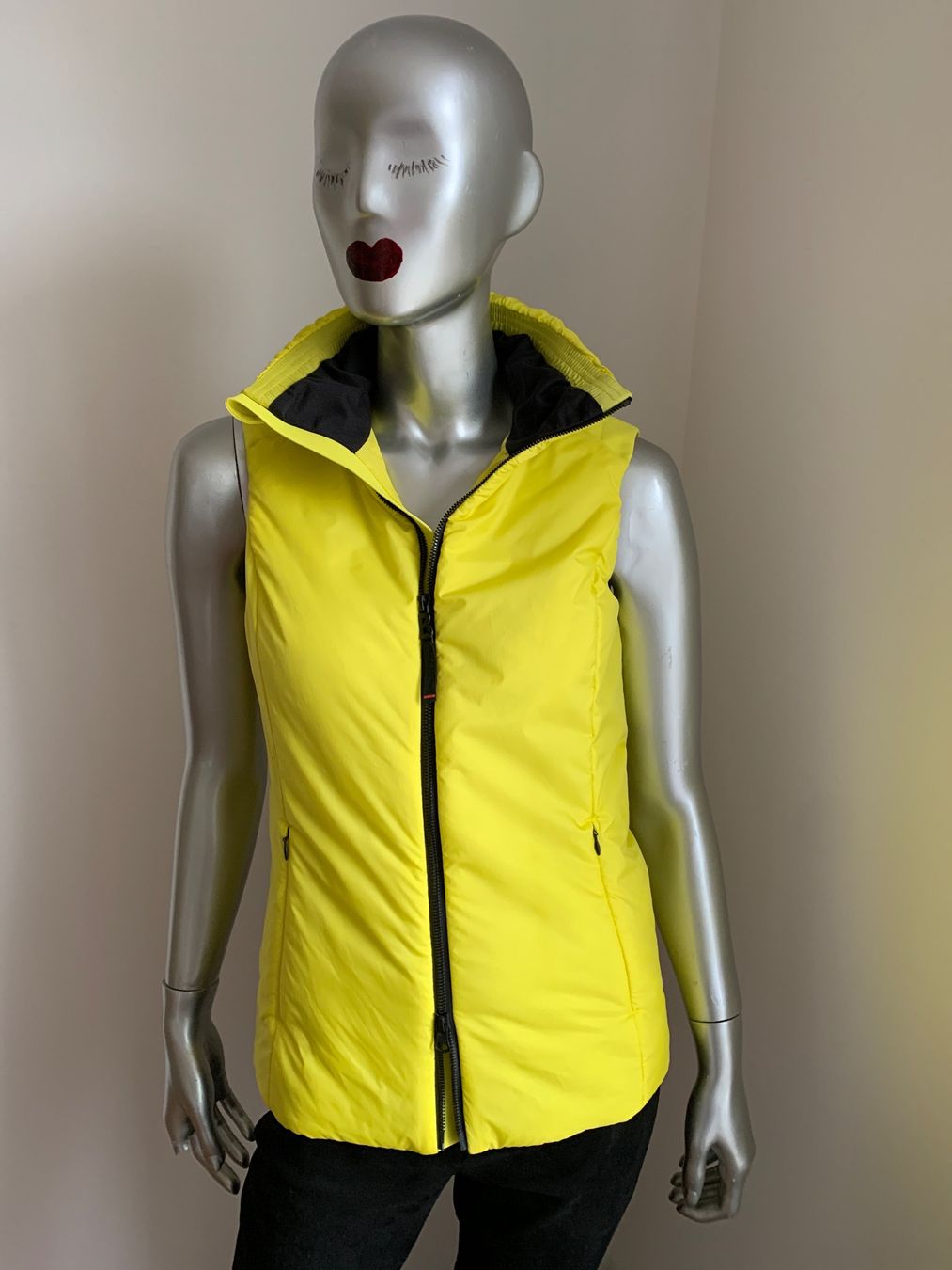 Bogner Gilet & Giacche senza maniche: Bogner Fire+Ice: Leuchtend gelbe Steppweste, 36 – Nuovo (secondo la descrizione) da Luzern venduto da paulablue 3