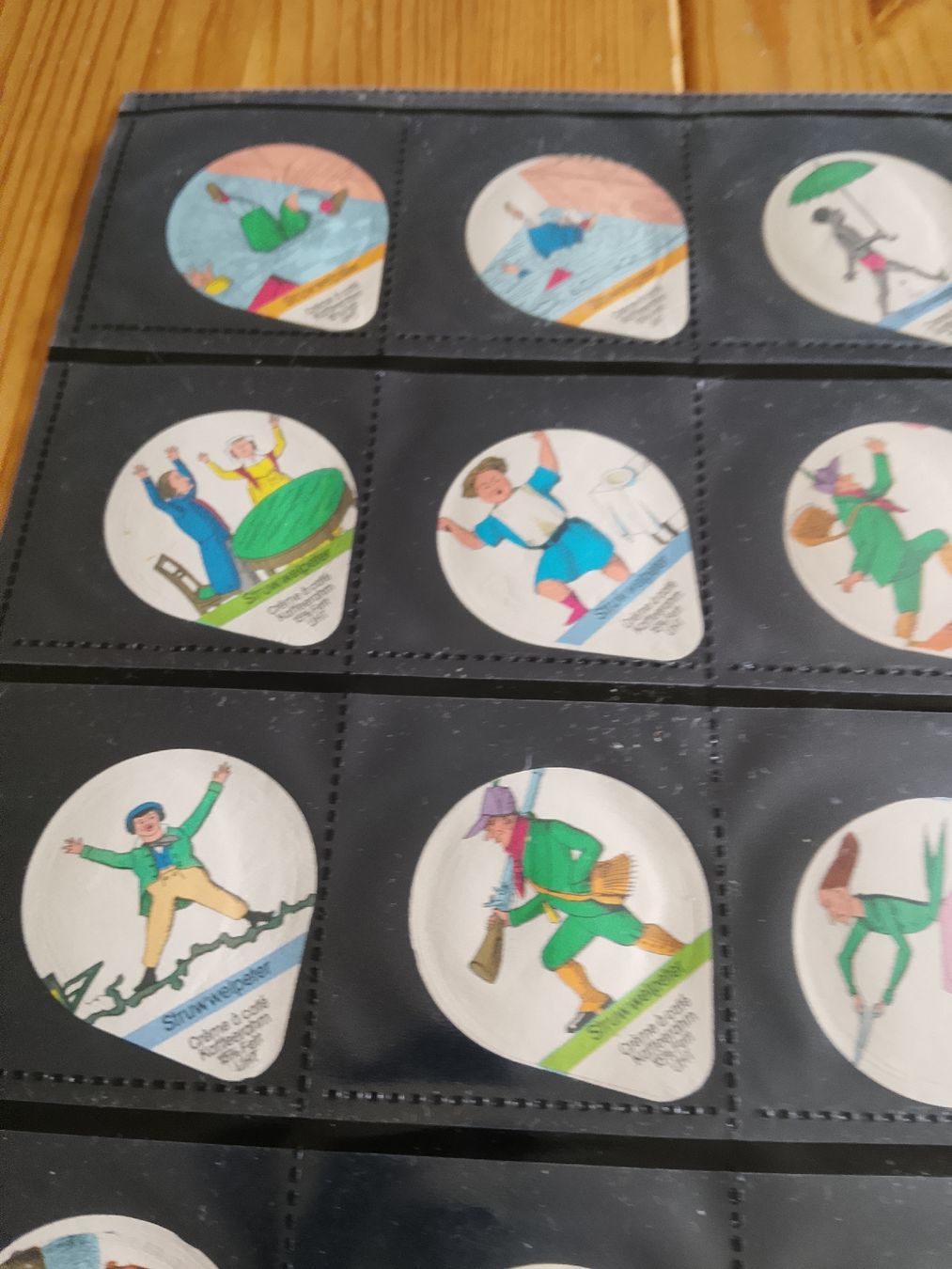 Coperchi dei cremini per caffè: Kaffeerahmdeckeli – Usato da Volken venduto da katz5 3