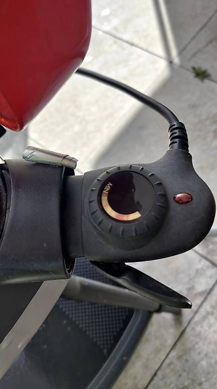 Trisa Griglie: Trisa Elektrogrill mit Gestell – Usato da Bischofszell venduto da ponzo2000 2