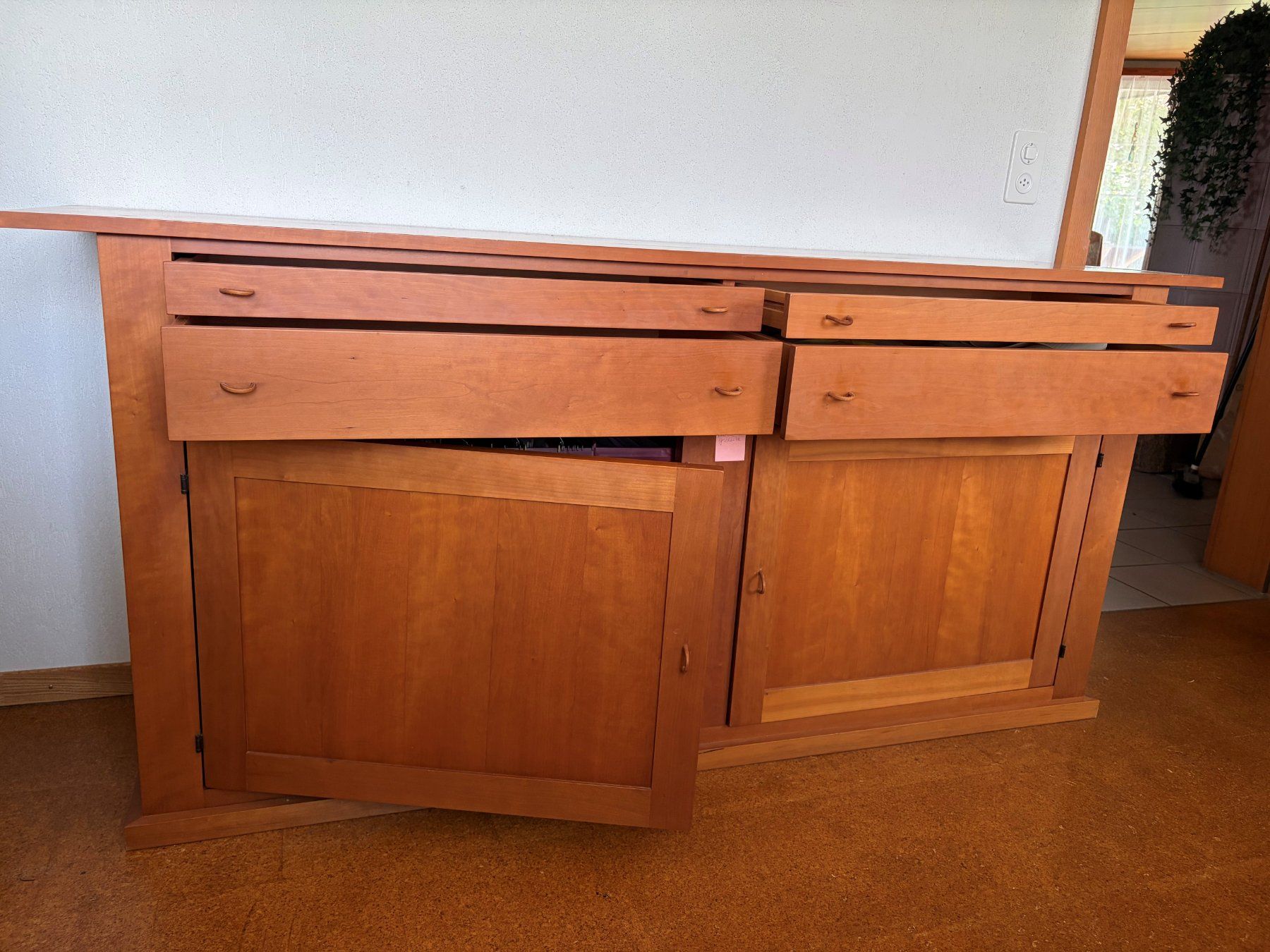 Cassettiere: Kirschbaum Design Sideboard (Kenora) Shaker Inspiration – Usato da Kerns venduto da her_j52y 1