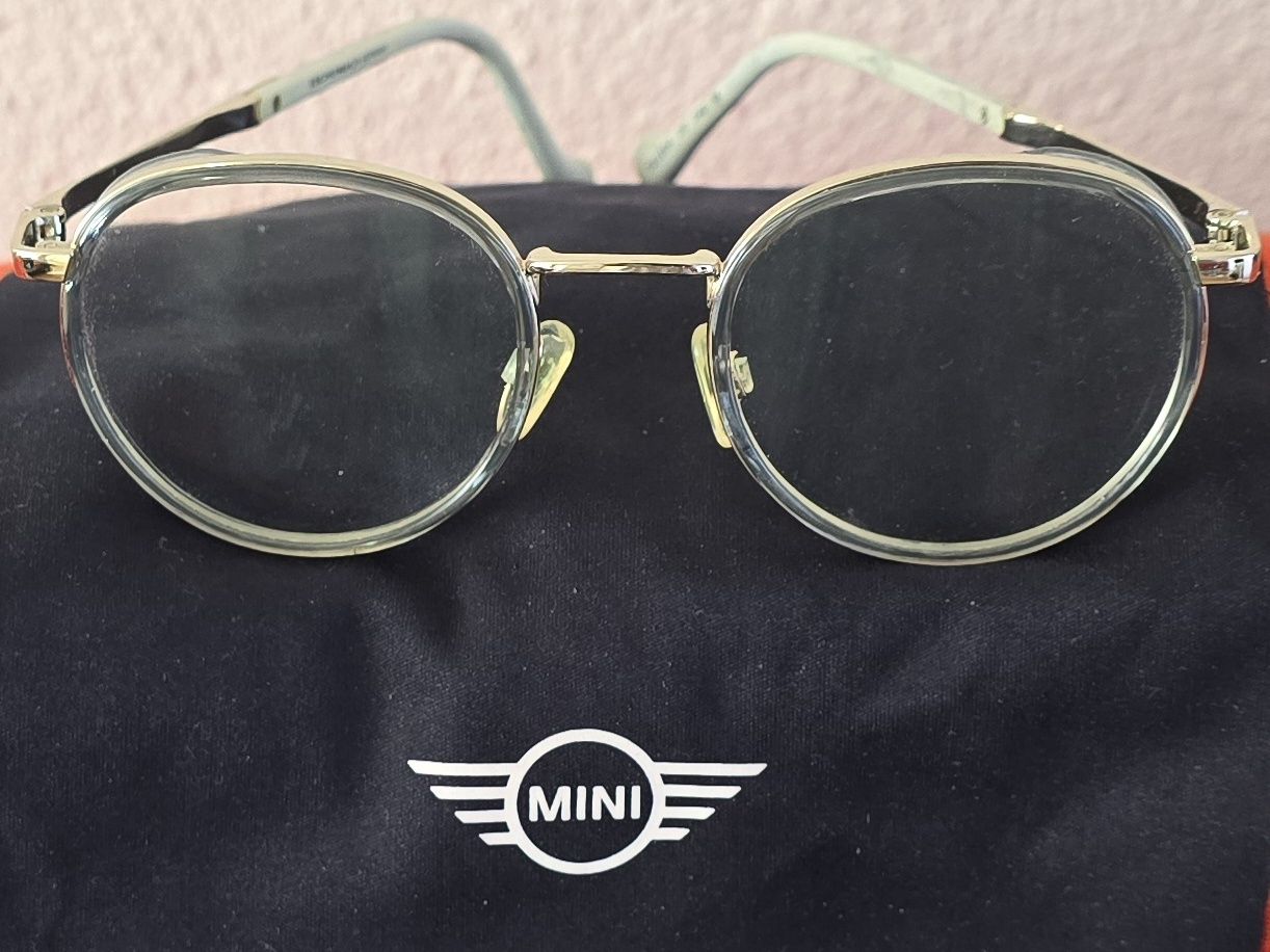 Occhiali & Lenti: Morris MINI Brille – Usato da Zufikon venduto da manifesto