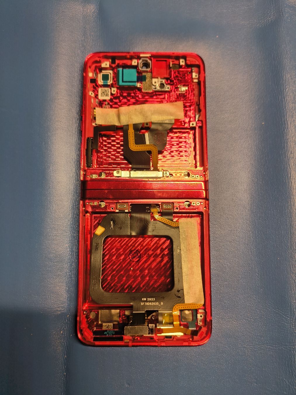 Motorola Portables: Screen remplacement razr 40 ultra – Neuf (Voir description) à Delémont par gigimimi