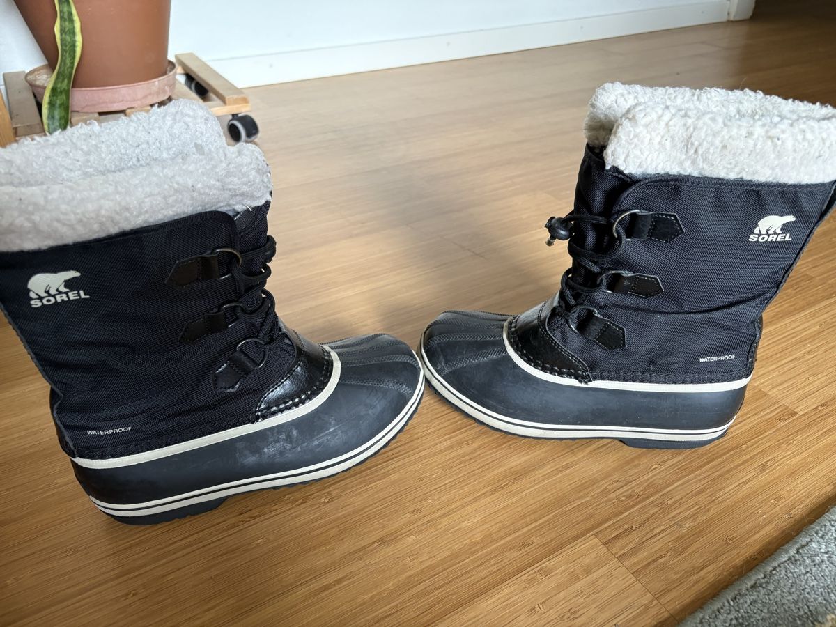Sorel Chaussures garçon: Bottes Sorel taille 37 – D'occasion à Fribourg par ciboulette2000 2