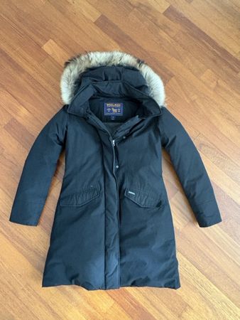 Woolrich Parka Damen schwarz Grösse M neuwertig