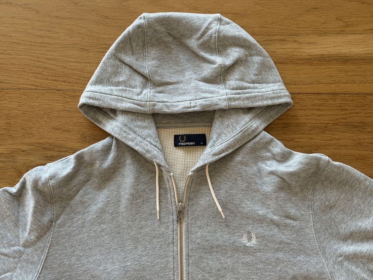 Fred Perry Pullover & Sweatshirts: Fred Perry Hoodies TOP – Gebraucht aus Niedergösgen von Lifestyle-85 1