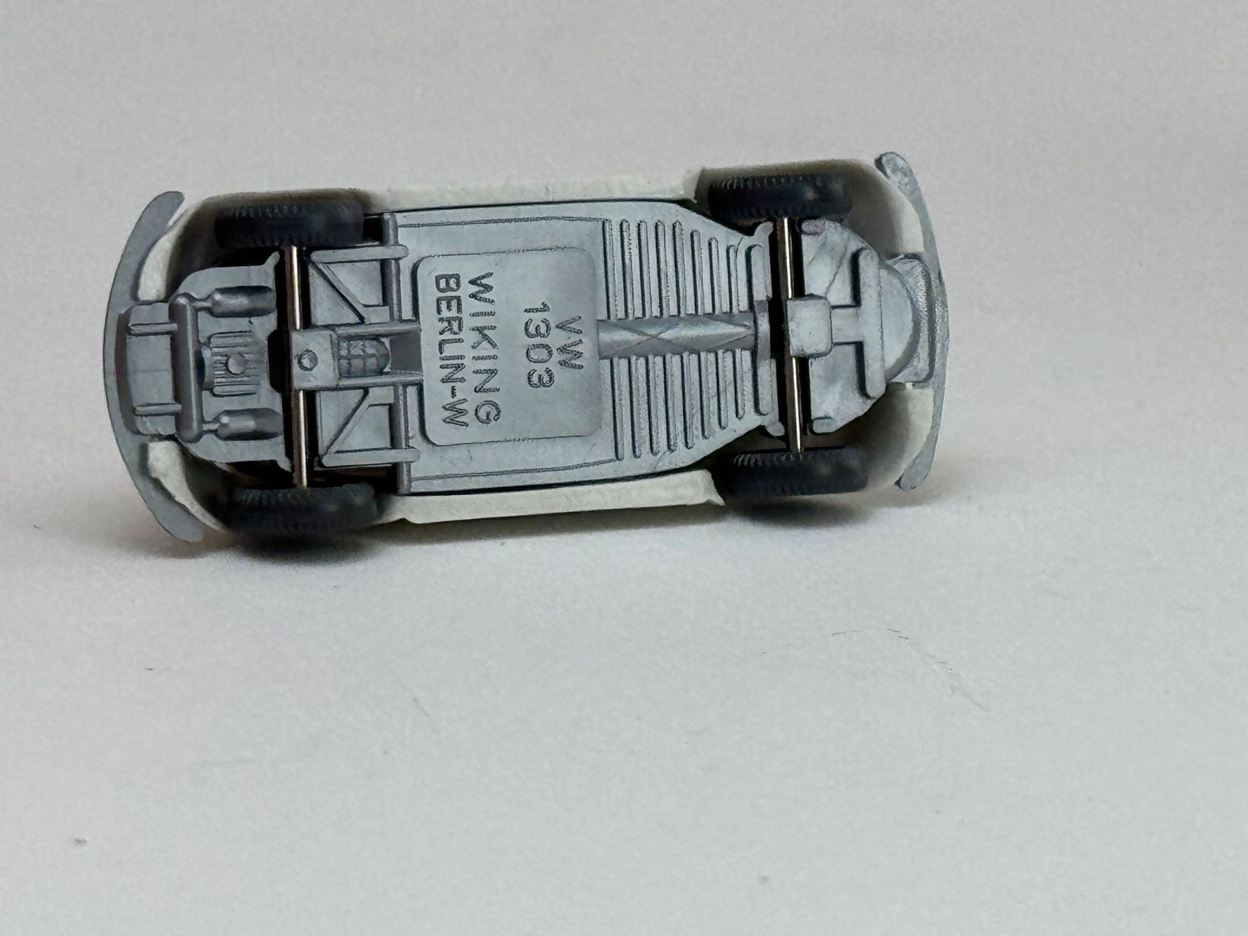 Wiking Modellini d'auto: GB5-  Wiking VW Käfer 1303 grauweiss – Usato da Elm venduto da Wikmtz 2
