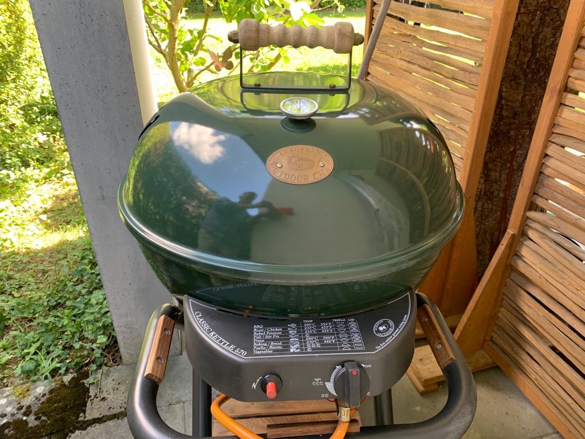 Outdoorchef Grills: Gas- Kugelgrill Outdoorchef – Gebraucht aus Aarau Rohr von Tamtamrot 3