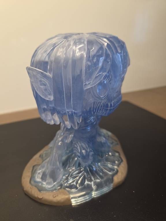 Funko Statuette: Eren Hardened Funko Pop – Usato da Büttenhardt venduto da Cardman