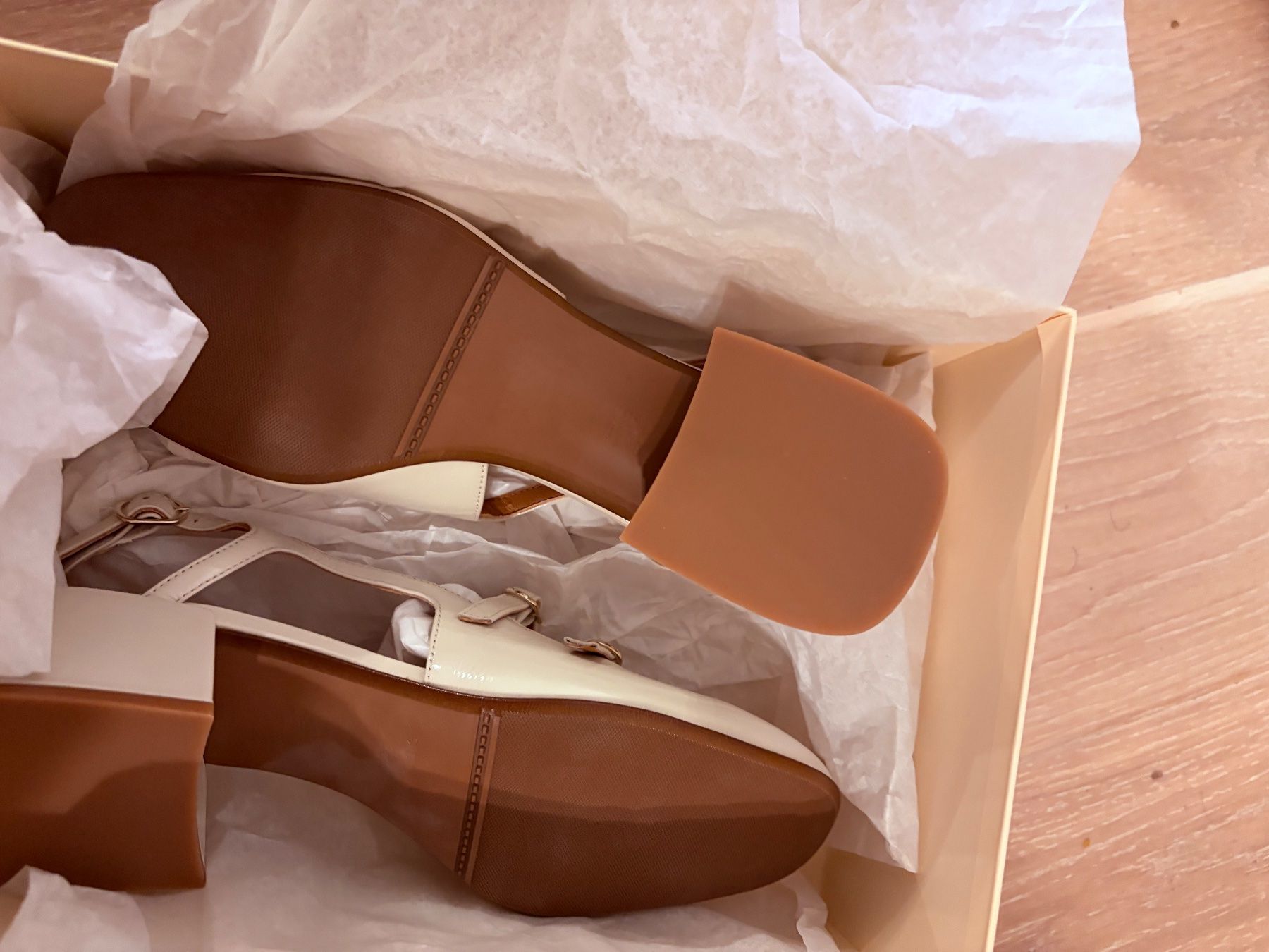 Scarpe da donna: Neu Paula Babies Ecru Gr 39 – Nuovo e nell'imballaggio originale da Hedingen venduto da muse10 1