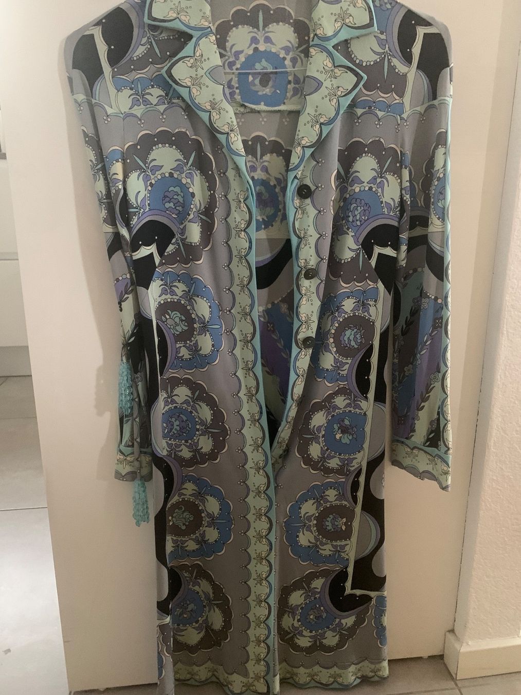 Vestiti: Emilio Pucci – Usato da Lugano venduto da Edera49 8