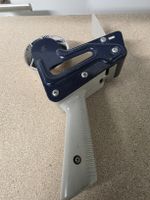 Klebebandabroller manuell blau grau gebrauchter Zustand