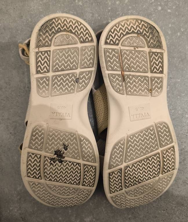 Scarpe da donna: VIVAIA Sandalen. Größe 40.5. – Usato da Pully venduto da vir_58dk 3