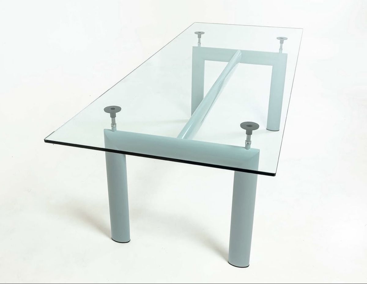 Cassina Tische: Cassina baby blue LC 6 dining table  – Gebraucht aus Thalwil von 0041angel 1