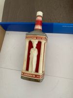 Likör Flasche Ouzounis Maidens XXX von Griechenland leer
