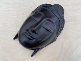 schöne alte Buddha Maske