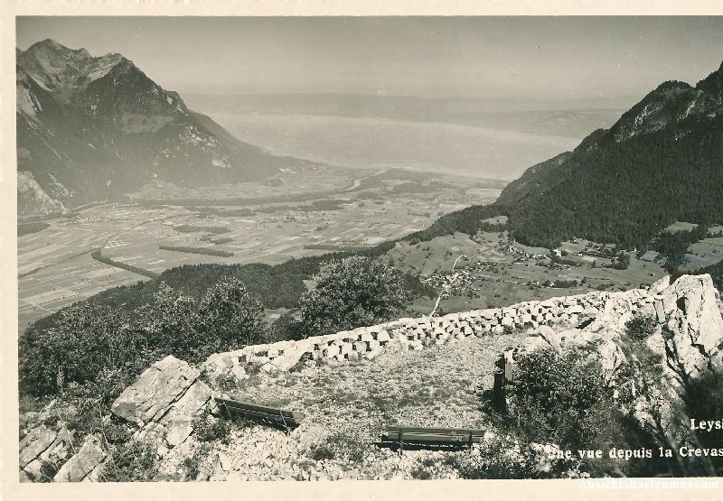 Cartoline postali: Leysin - Ansicht von oben + c1950 – Usato da Emmenbrücke venduto da teestube