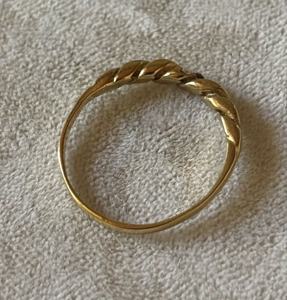 Anelli: Vergoldeter Ring aus 800er Silber Grösse 50  – Nuovo e nell'imballaggio originale da Köniz venduto da Vamp-Wer