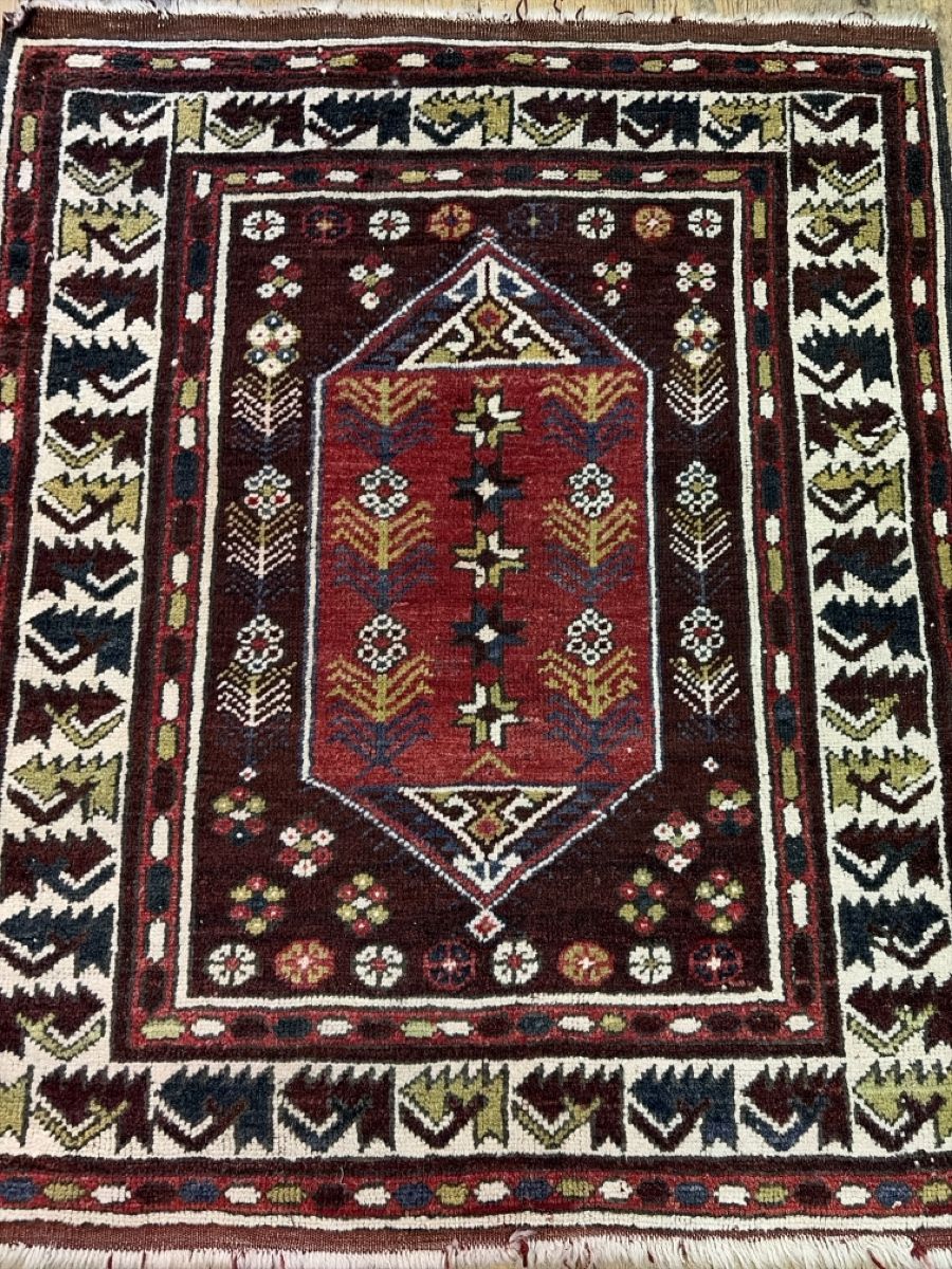 Tappeti: Dösemealti alt Teppich  – Usato da Wängi venduto da Tesimo 1