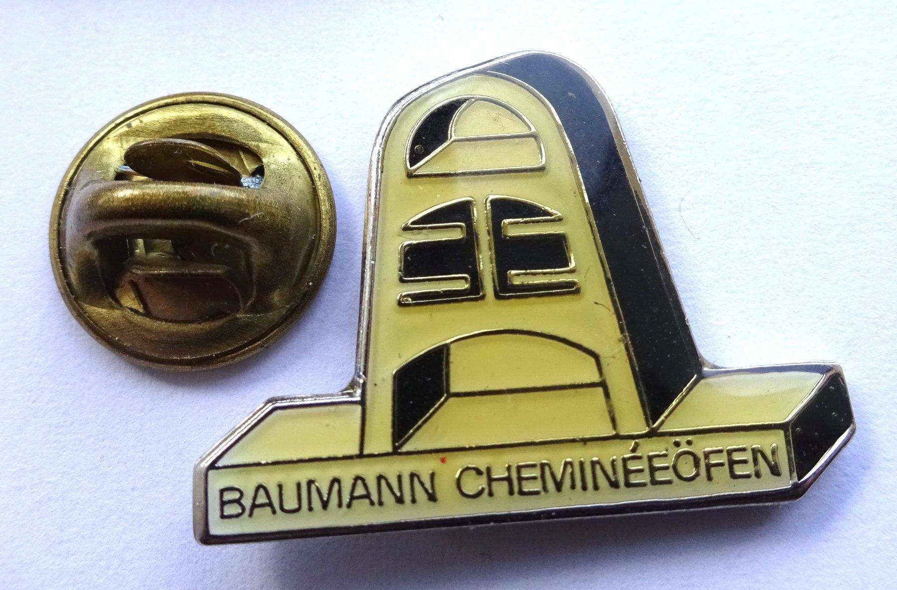 Placchette & Badge: Pin  BAUMANN Chemineeöfen – Usato da Utzenstorf venduto da BUtter81