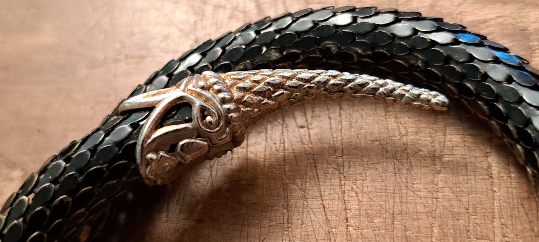 Bracciali & Braccialetti: Armreif Schlange schwarz silberf. – Difettoso da Ettingen venduto da Maranathatalitha 2