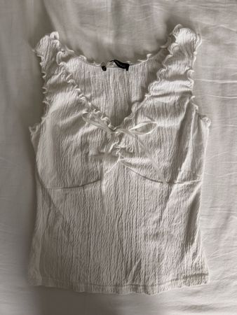 White tank top 