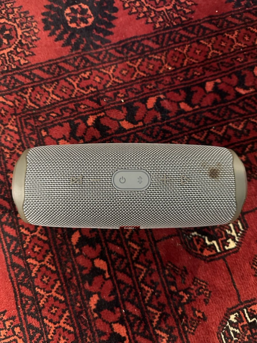 JBL Casse acustiche: Bluetooth Lautsprecher JBL Charge 4 grau gebraucht – Usato da Basel venduto da donald_duck_313 1