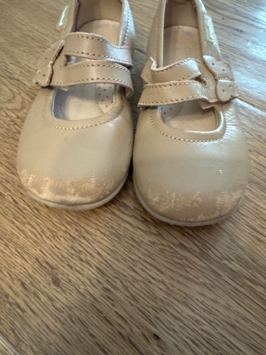 Schuhe für Mädchen: Ballerina, Gr.23, echt Leder – Gebraucht aus St. Gallen von Venus1010 3