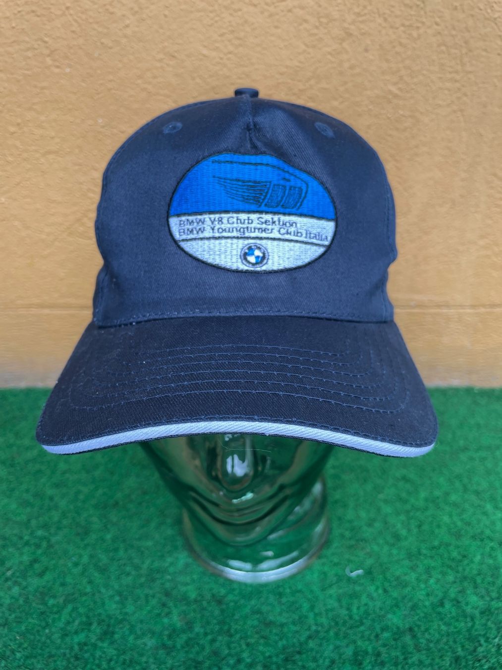BMW Copricapi, berretti & cappellini: Vintage Y2K BMW Youngtimer Italia 6-Panel Cap – Usato da Zürich venduto da le_souk