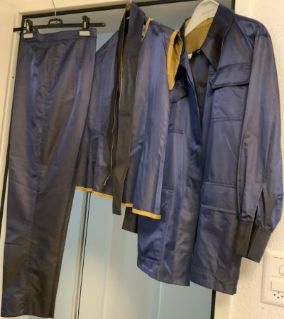 Hosenanzug mit Gilet/Gürtel Baumwollsatin Grösse 40/42/Italy