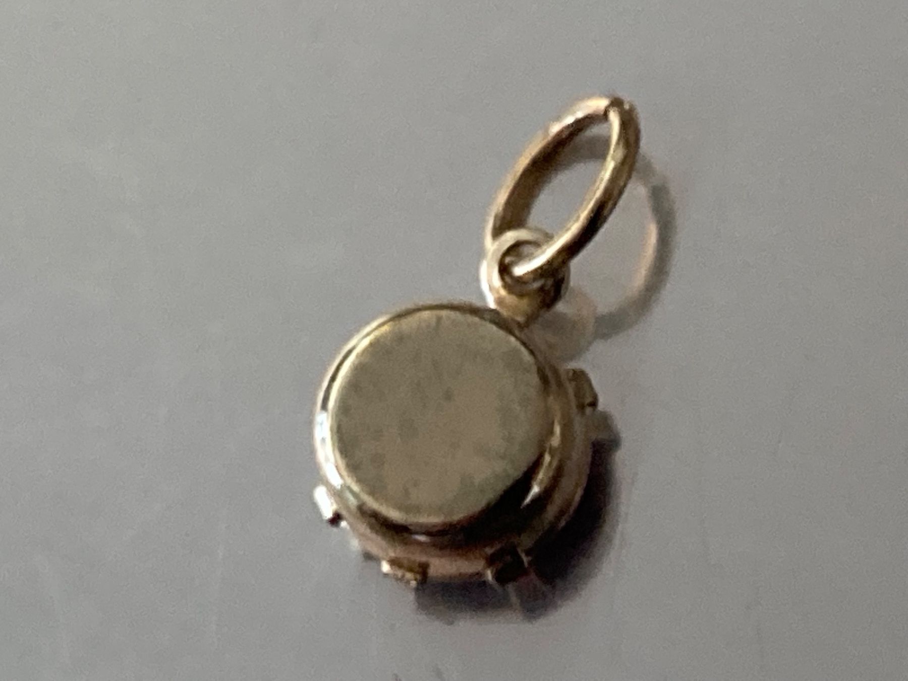 Ciondoli: Pendentif avec pierre grenat – Usato da Marly venduto da Antigona71 3