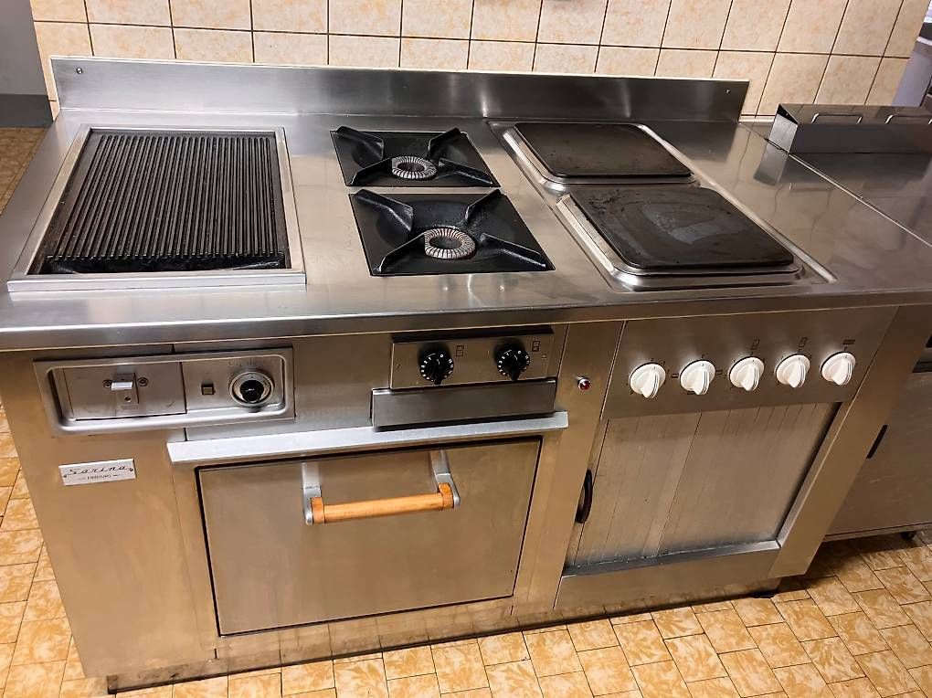 Cucine: Gastrokochherd – Usato da Frutigen venduto da siju 3
