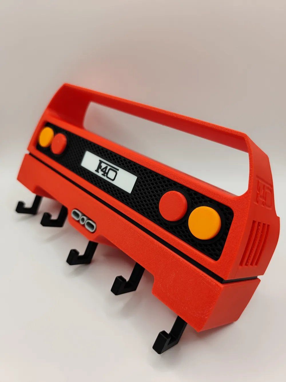Tutte le decorazioni: F40 Schlüsselhalter – Nuovo (secondo la descrizione) da Niederweningen venduto da Wellington3D 8